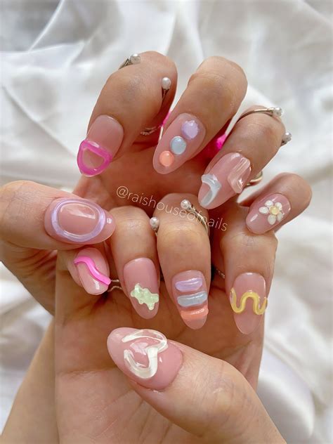 stylish press on nails